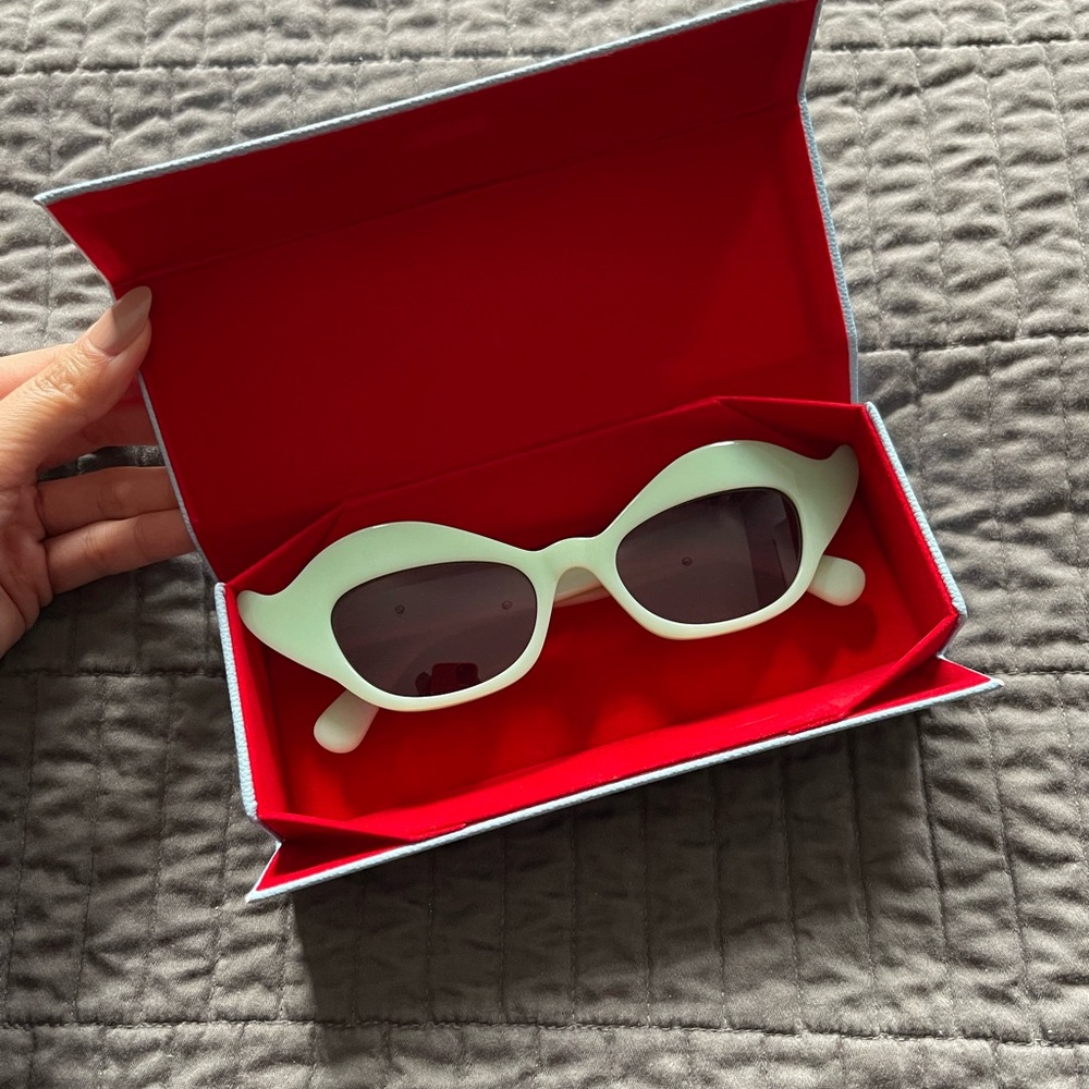 Fashion Brand Company Penelope Gazin Lash Sunglasses Jade SOLD OUT